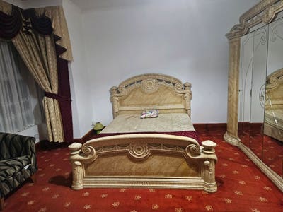 Very big double room is available now  Main Photo