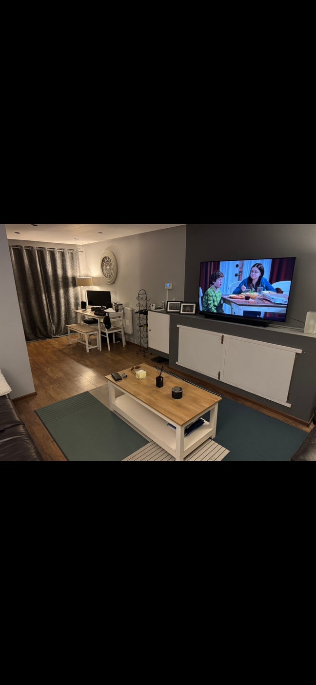 Double Furnished Room  Main Photo