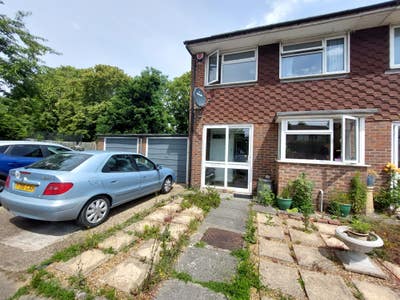 Double room in quiet location. Main Photo