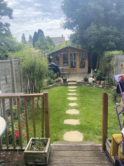 Ensuite fin quite residential area for rent now Main Photo