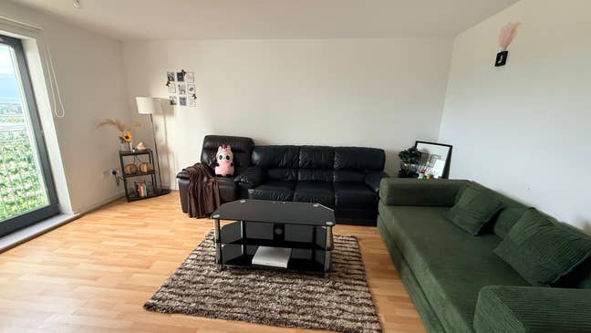 Quiet, Pleasant, Resident space Main Photo