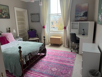 Spacious Double in Elegant Victorian Home Main Photo
