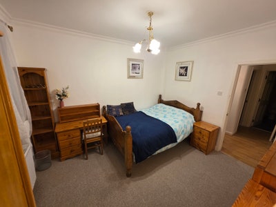 Fully Furnished Double & Single Bedrooms Main Photo