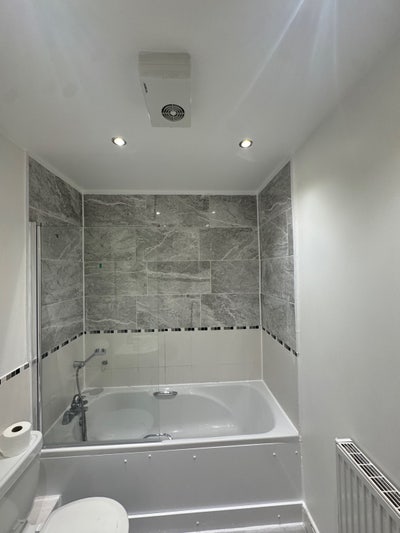 Double bedroom with personal  bathroom  Main Photo
