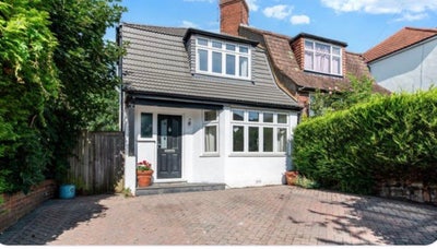 4 Brand new rooms available From 10th July Main Photo