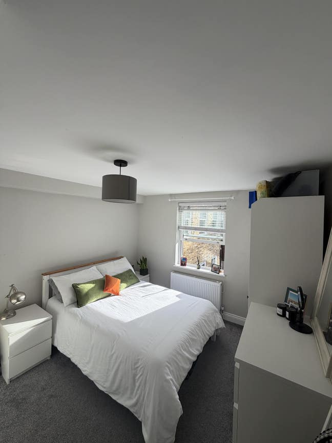 Ensuite room Brixton / Clapham North  Main Photo