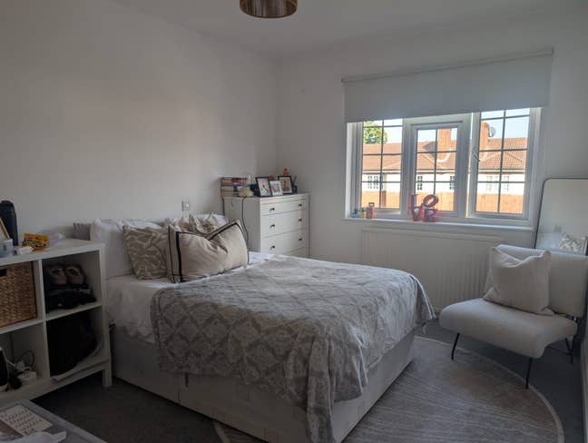 Spacious Double Room - Hendon Main Photo