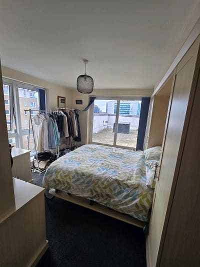 Double room with Terrace & Private Bathroom E14 Main Photo