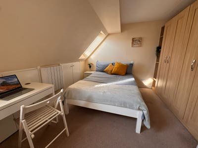Spacious double room Main Photo