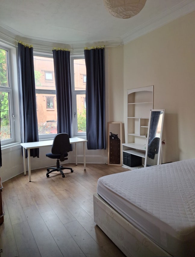Double room in Partick Main Photo