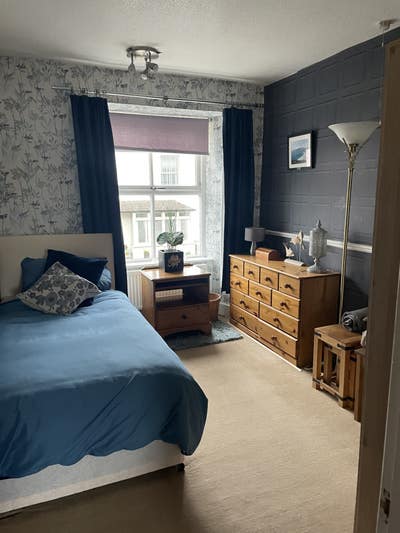 Town house with character with single room  Main Photo