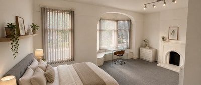 Huge, modern, bright room Main Photo