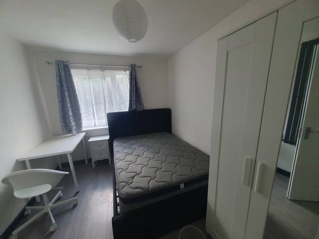 Double Rooms for &pound;800 Month – Turnpike Lane Main Photo