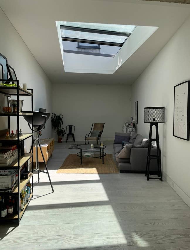 Room available with balcony and terrace in Fulham Main Photo