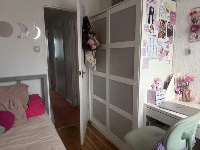 Single room available-Chadwell Heath Main Photo