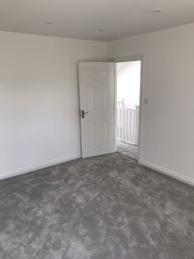 Studio Flat Main Photo