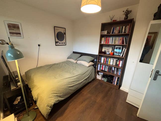 Ground Floor Double in Bethnal Green  Main Photo
