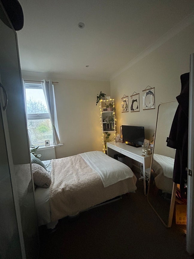 Room Available in South Fulham (SW6) Main Photo