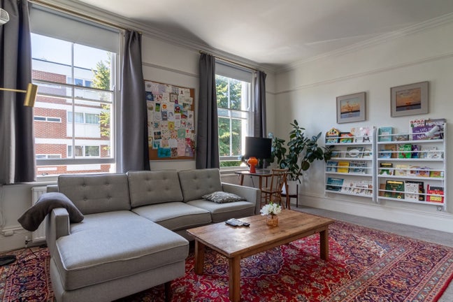 **29 Sep-26 Oct ONLY** Whole 3 bed house Main Photo