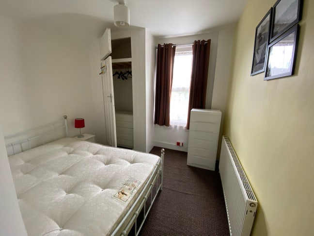 Great Double Room in Leyton Available Now! Main Photo