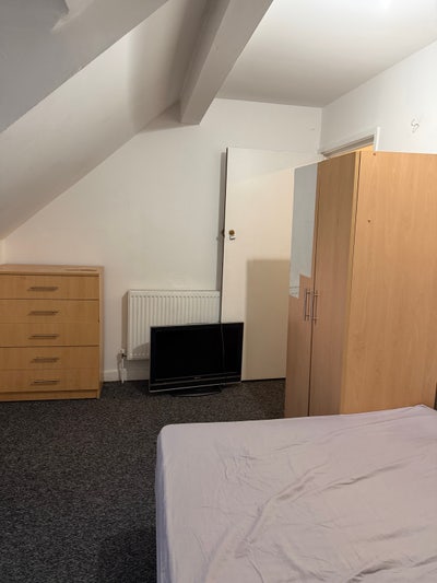 Double Room available in Rosehill, Oxford Main Photo