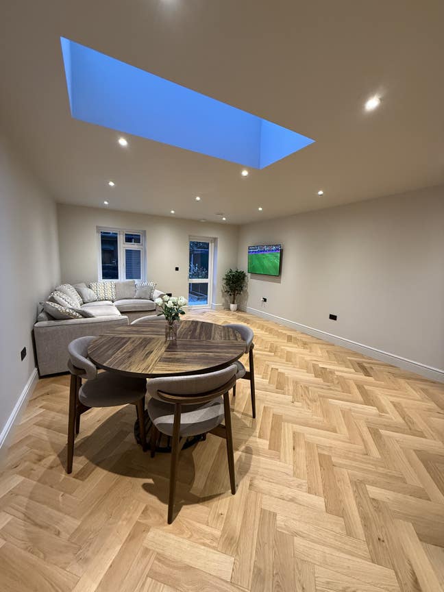Newly Refurbished Rooms Available to Rent Main Photo