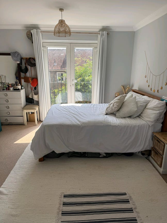 Extra Large bedroom Clapham South 🌸🏡✨  Main Photo