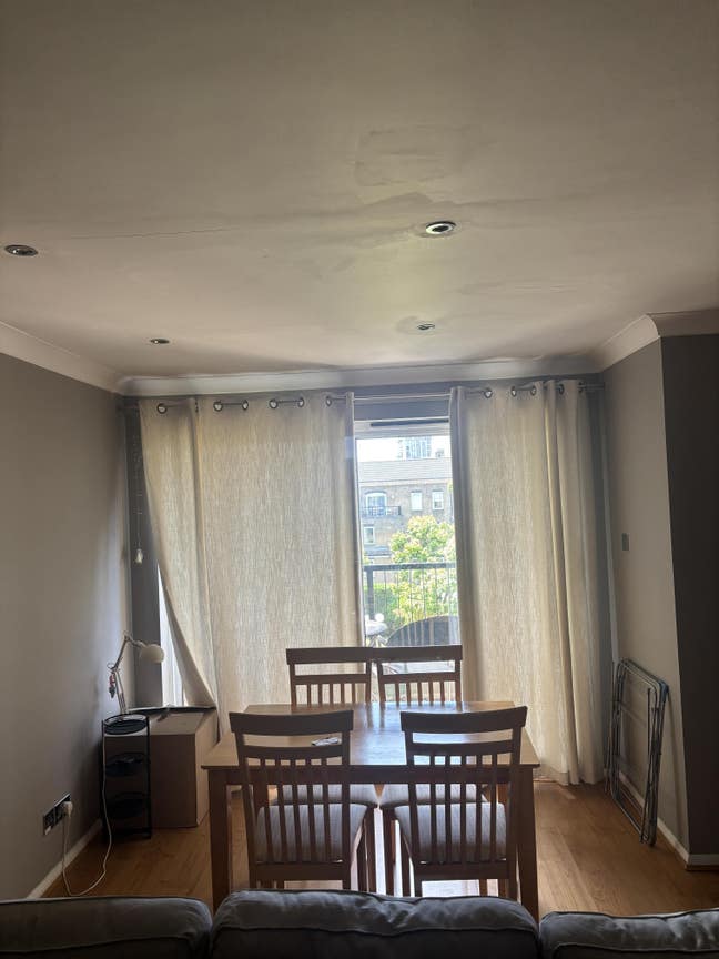 Stunning 2B2B in Aldgate East – Private Bathroom,  Main Photo
