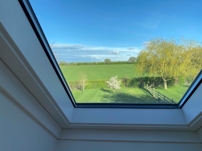 Rural self contain ensuite studio room Main Photo