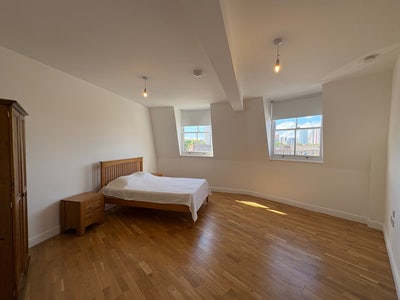 Gorgeous Newly Renovated Flat in Stockwell Main Photo