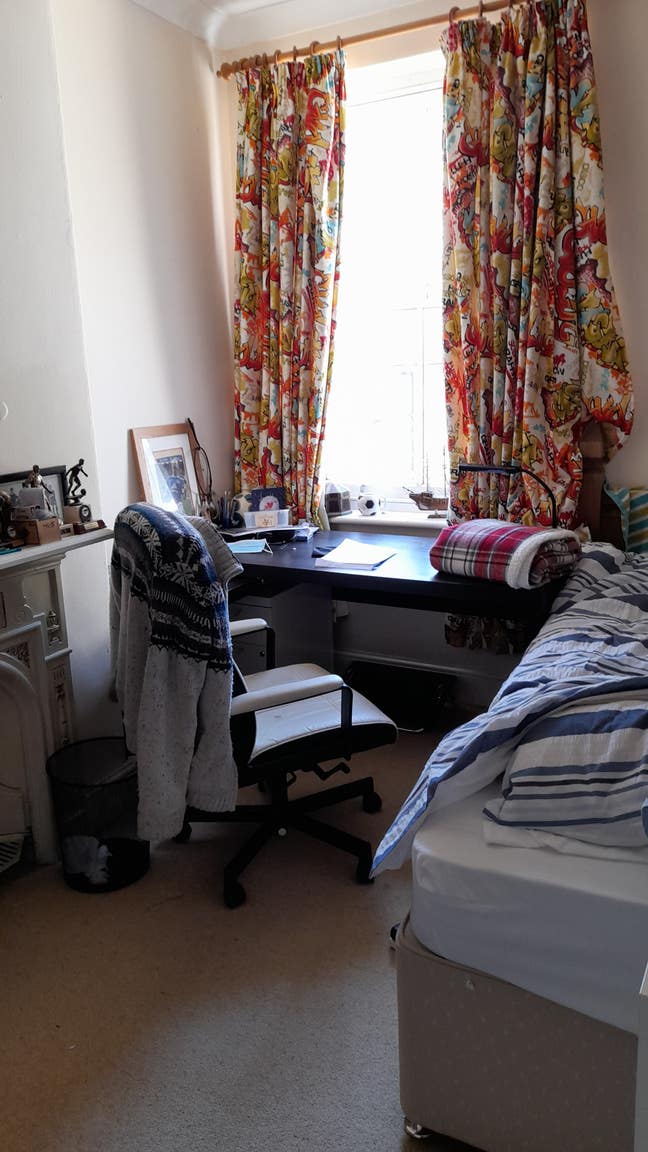 Nice Double room by Roath park 500pcm+Bills Main Photo