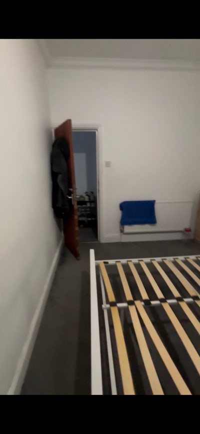 Rooms Available from July – CF10 3EH Main Photo