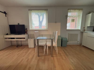 Lovely flat for a couple  Main Photo