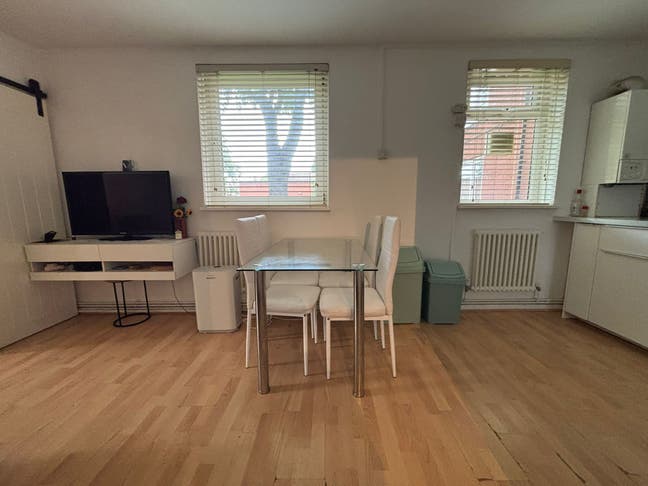 Lovely flat for a couple  Main Photo