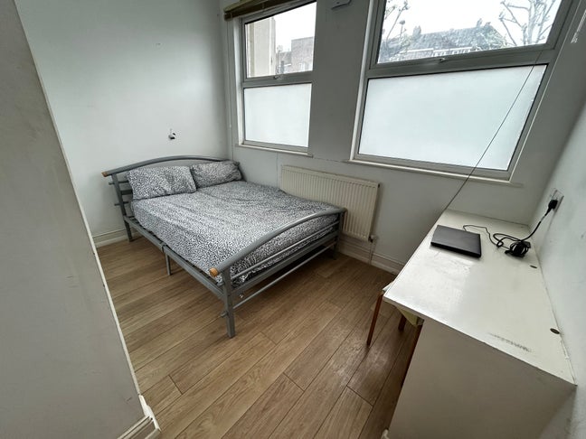 Sunny room in Earlsfield - &pound;620pcm Main Photo