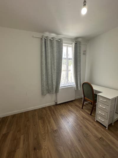 Double bedroom  Main Photo