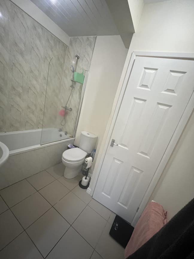 One bedroom flat to rent long term.Close to centre Main Photo