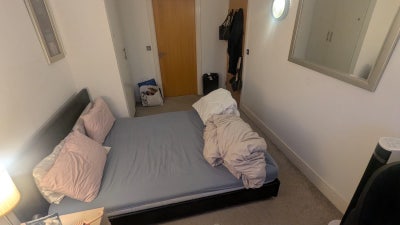 Offering En-suite room in a 2B2B | Canary Wharf Main Photo