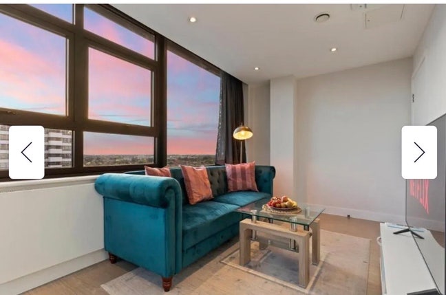One bedroom available  Main Photo