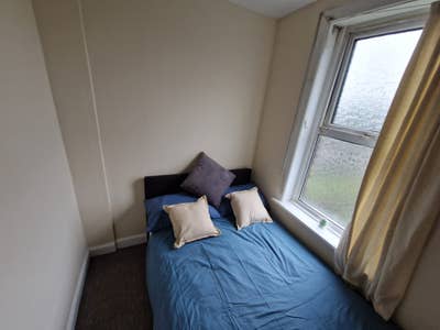 **3 Rooms Available** Maidstone, Kent Main Photo