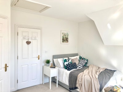 We Will Make a Great Impression 💚 Take a Look 🏡
 Main Photo