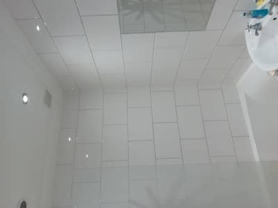 Room in two bedroom flat Main Photo