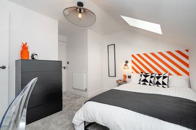 Modern Ensuite Rooms Close to Derby City! Main Photo
