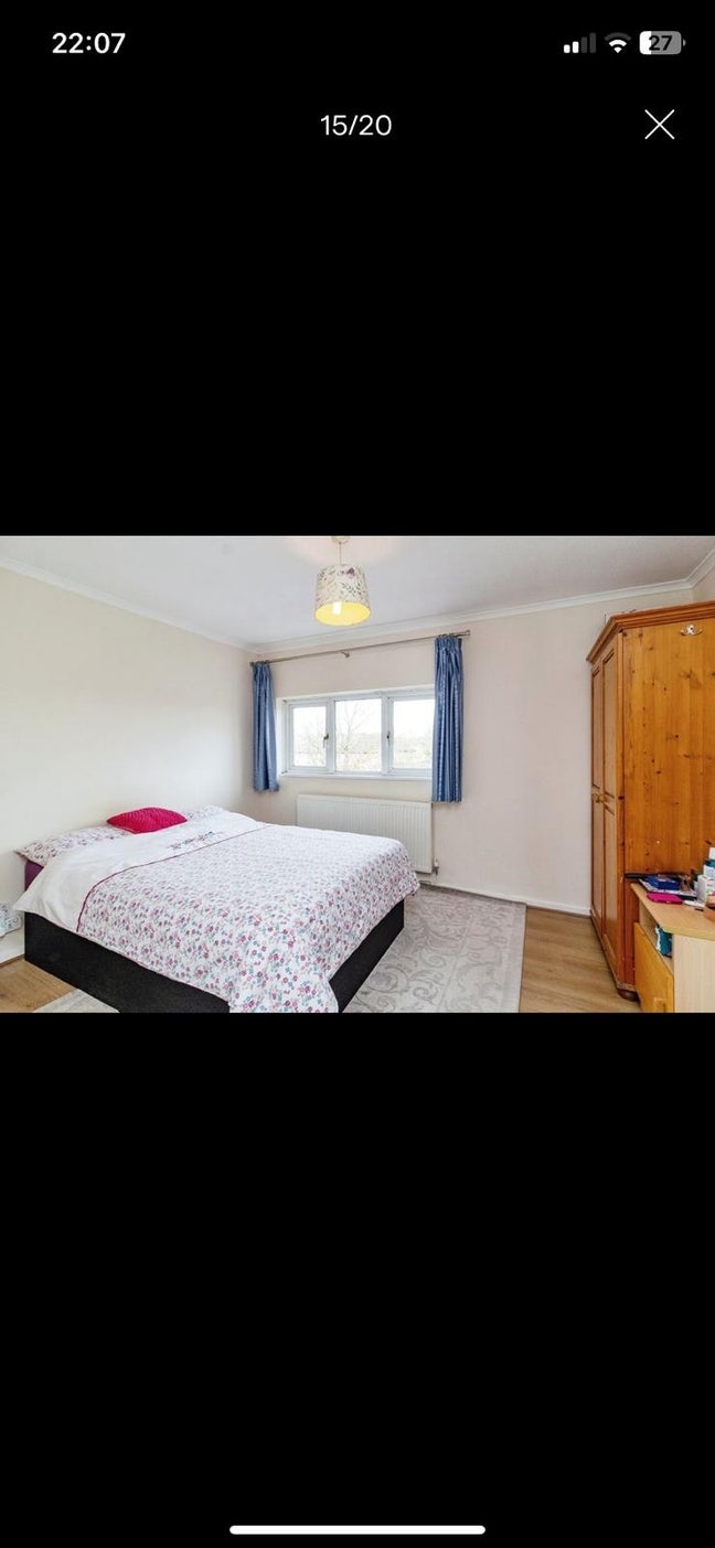 Double Room Conniburrow  Main Photo