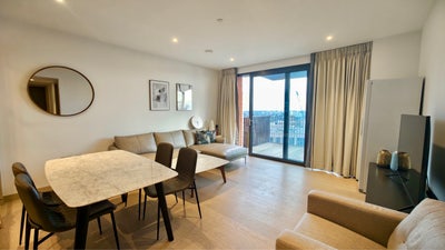 One bed Nine Elms with Gym, Concierge River View  Main Photo