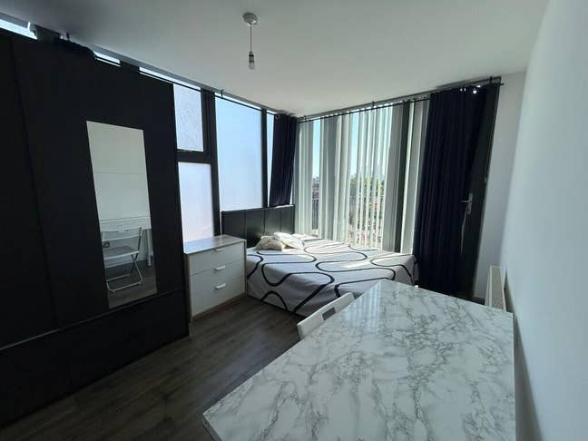 2 En-Suite Double Rooms To Rent In Whitehcapel, E1 Main Photo