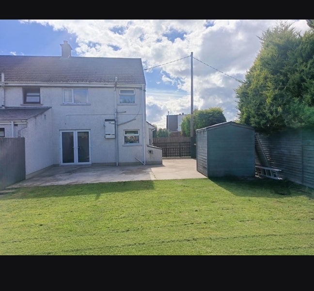 2 Bedroom End Tarrace Home | Royal Hillsborough  Main Photo