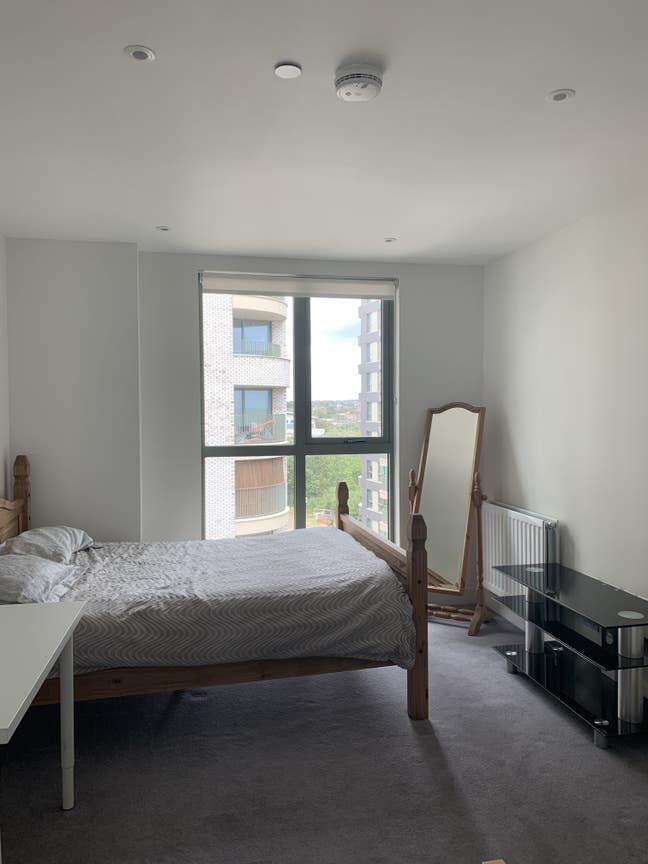 Double Room – Zone 2 (NW10)  Main Photo