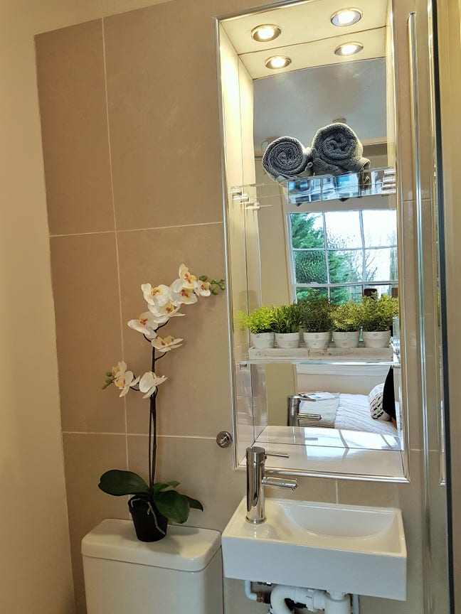 3 great rooms available 🏡🛁🛏 Main Photo