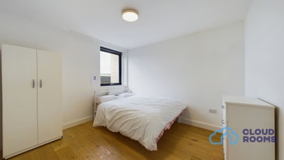 South East of England –GU14🏠Farnborough/Hampshire Main Photo